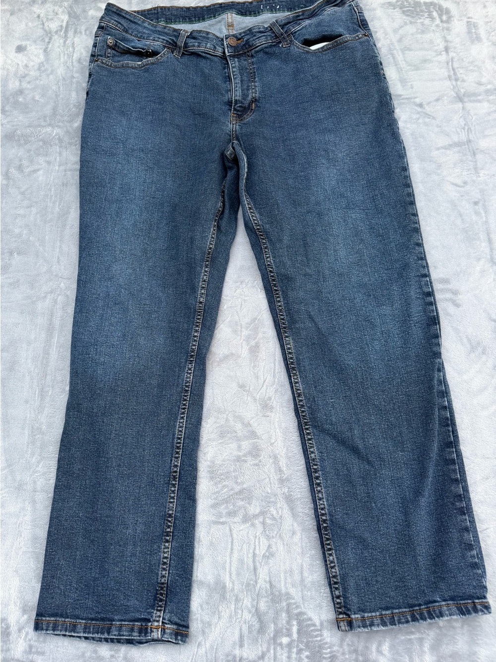 IZOD Men's Straight Fit Jeans, Blue Denim, Medium Wash, Stretch Cotton 38x29